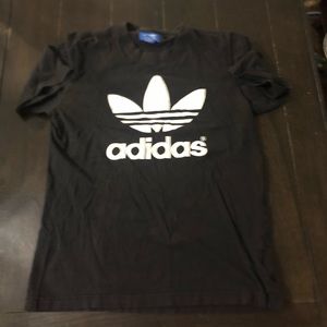 Adidas M t shirt